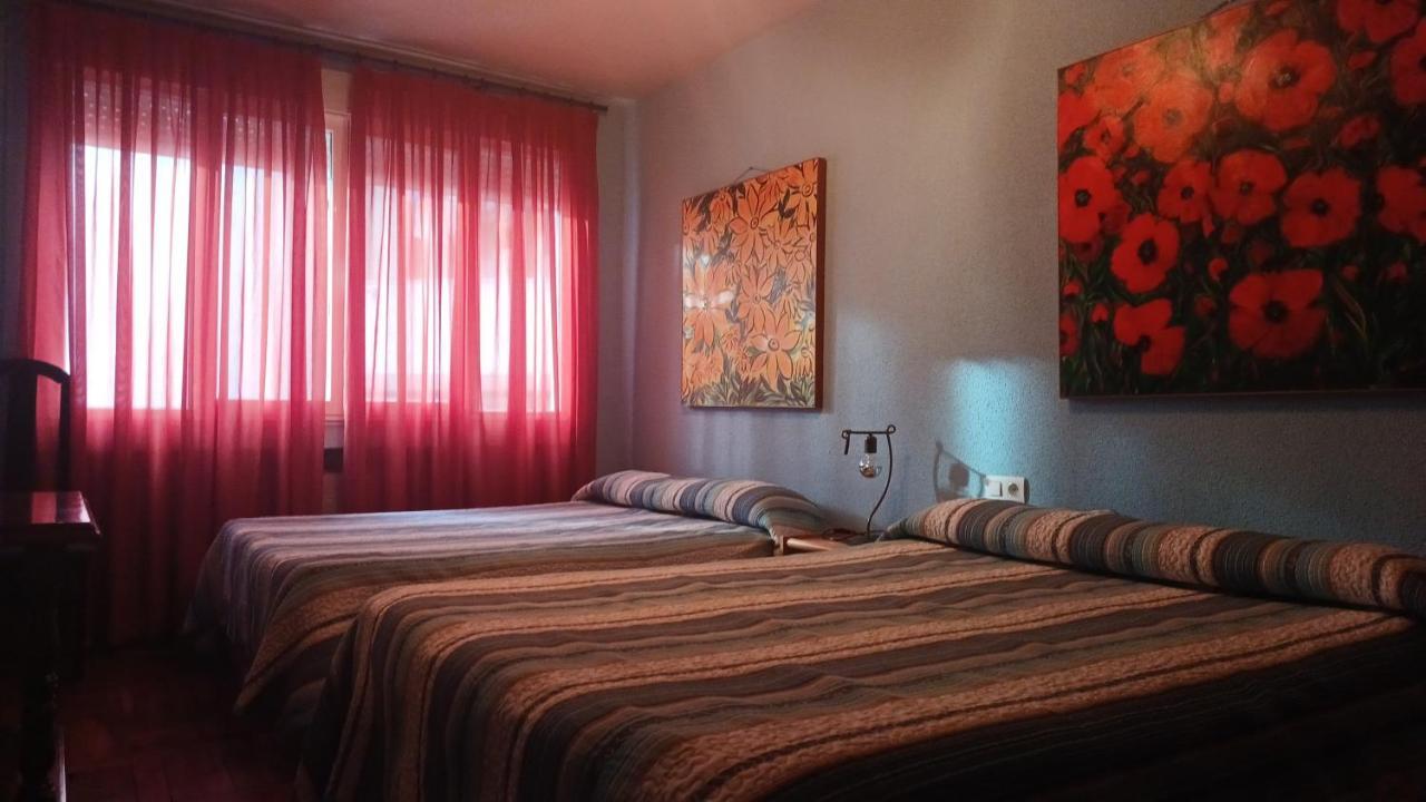 Centro Plaza Guzman Apartment Leon Bagian luar foto